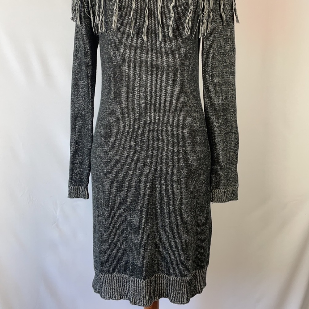 Romeo & Juliet Couture Black and Gray Fringe Sweater Dress - Size Small - Picture 9 of 12